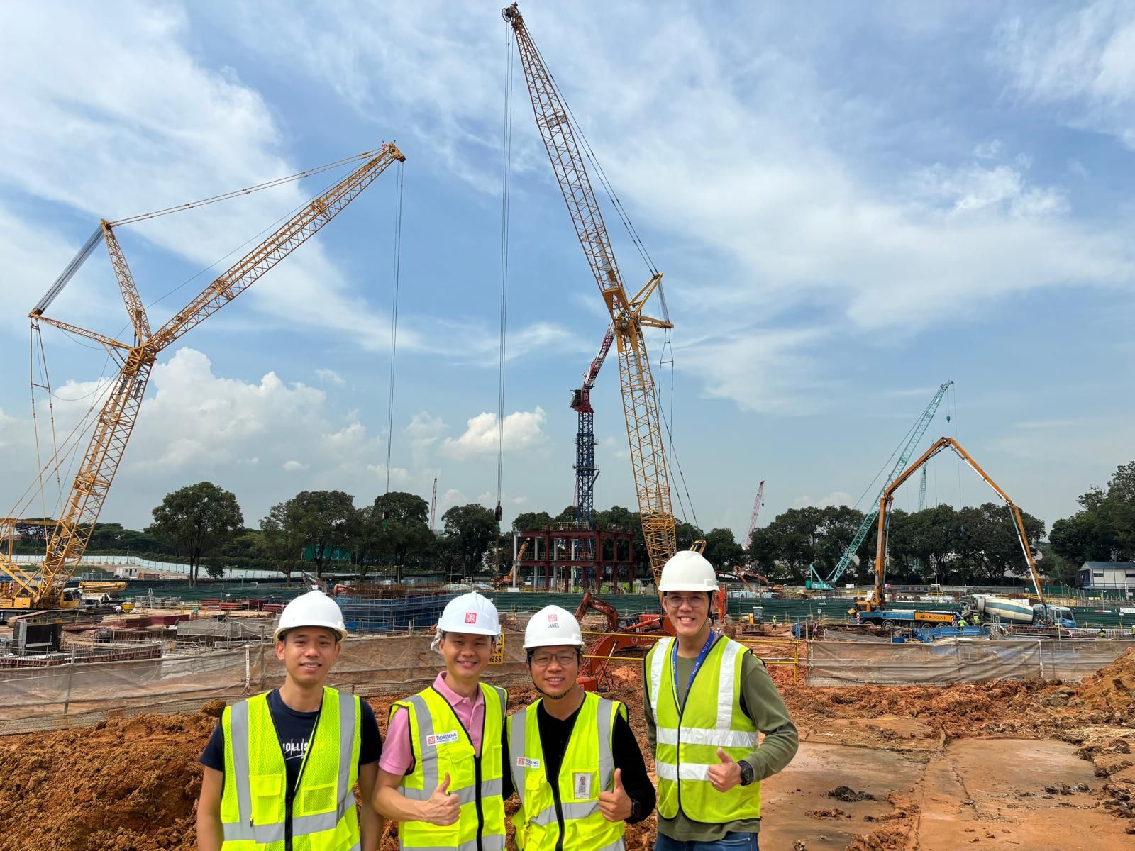 The Pylon team on site